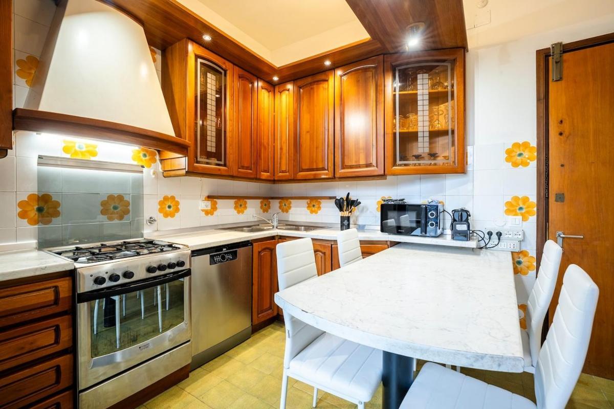 Near Airport 6 Guests - Big Elegant Apartment Florence Exterior photo