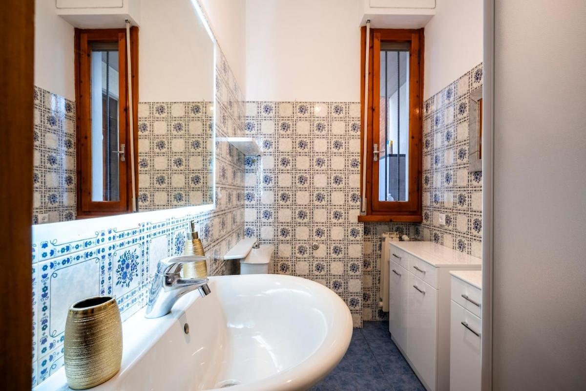 Near Airport 6 Guests - Big Elegant Apartment Florence Exterior photo