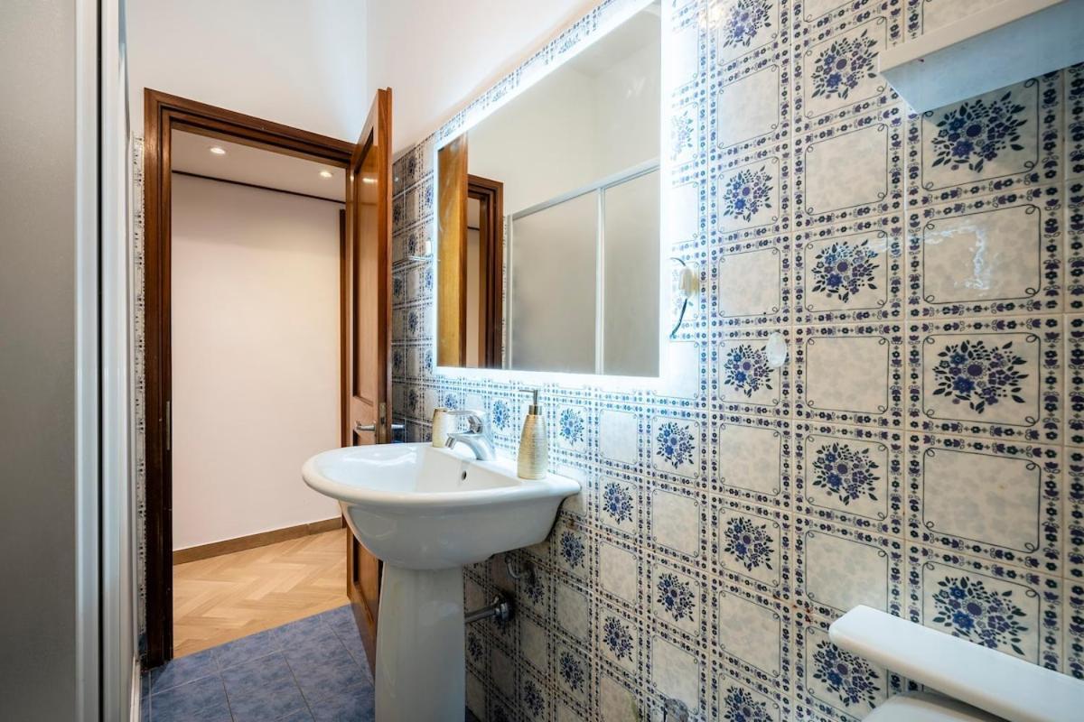 Near Airport 6 Guests - Big Elegant Apartment Florence Exterior photo